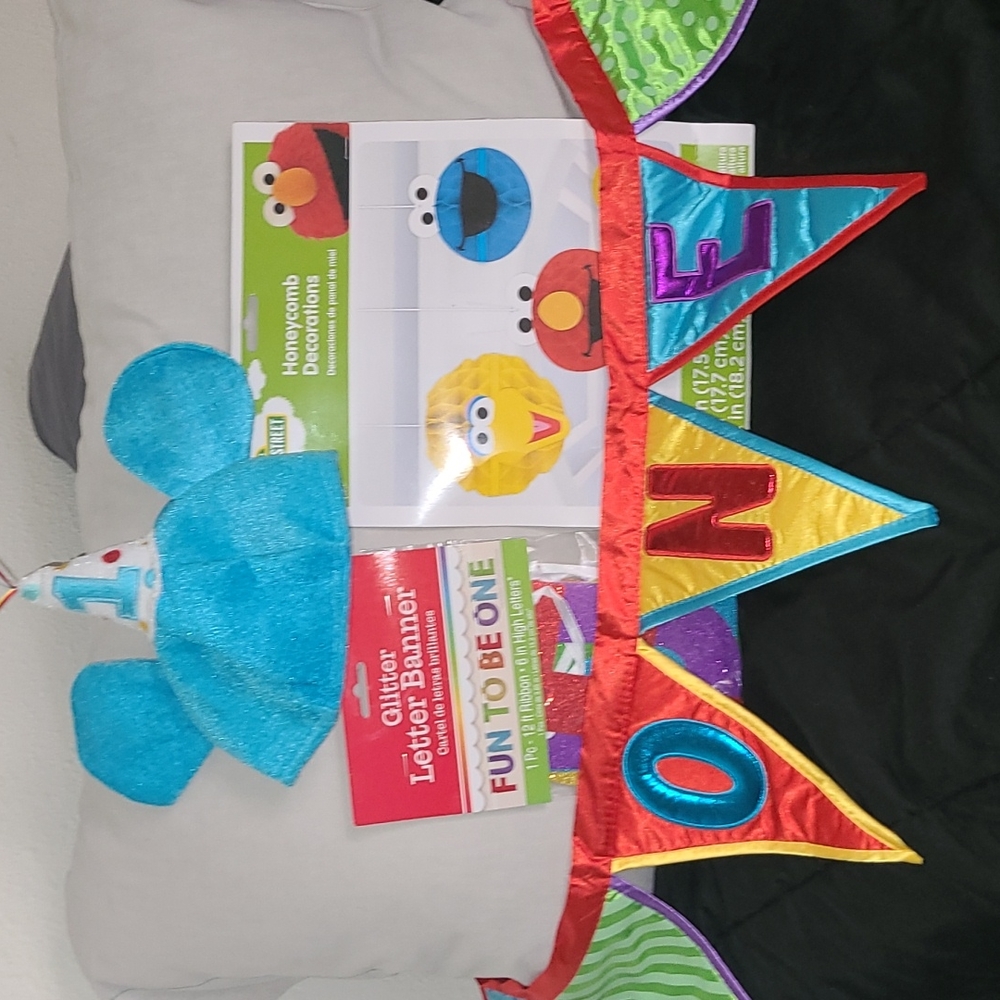 KIDS First Birthday Set - Picture 2 of 9